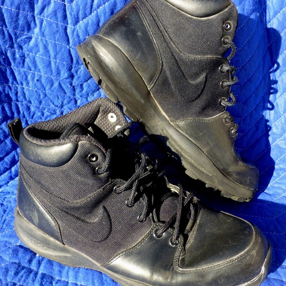 nike manoa boots size 12